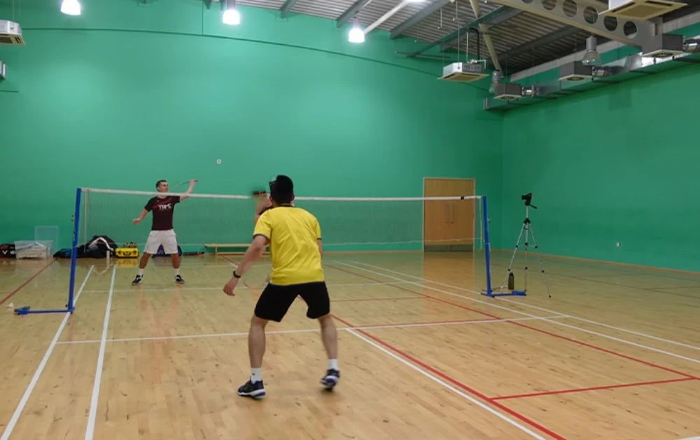 How Can You Stay Consistent with Badminton Training?